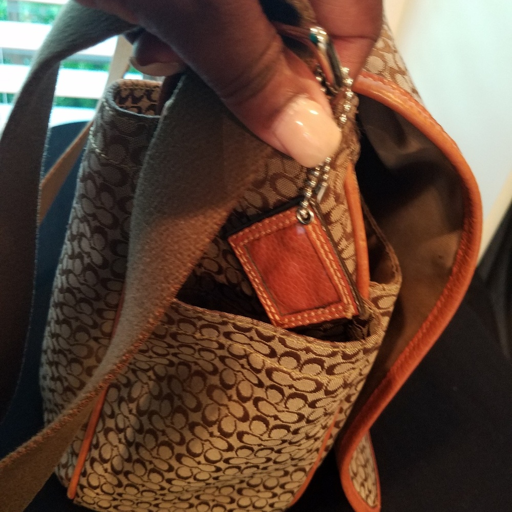 EUC Coach Signature Laptop bag - Picture 5 of 8